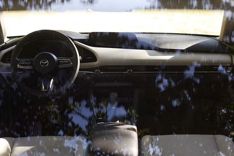 新型Mazda3のインテリア（北米仕様車）