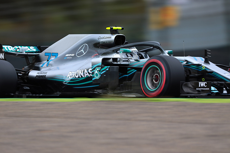 ボッタス選手は16時2分18秒にアタックラップへ