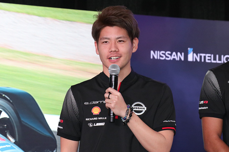 「非常に光栄で今からわくわくしています。このプロジェクトでフォーミュラEについて日本の皆さんに知ってもらえるよう活動していきたいと思います」と語る高星明誠選手