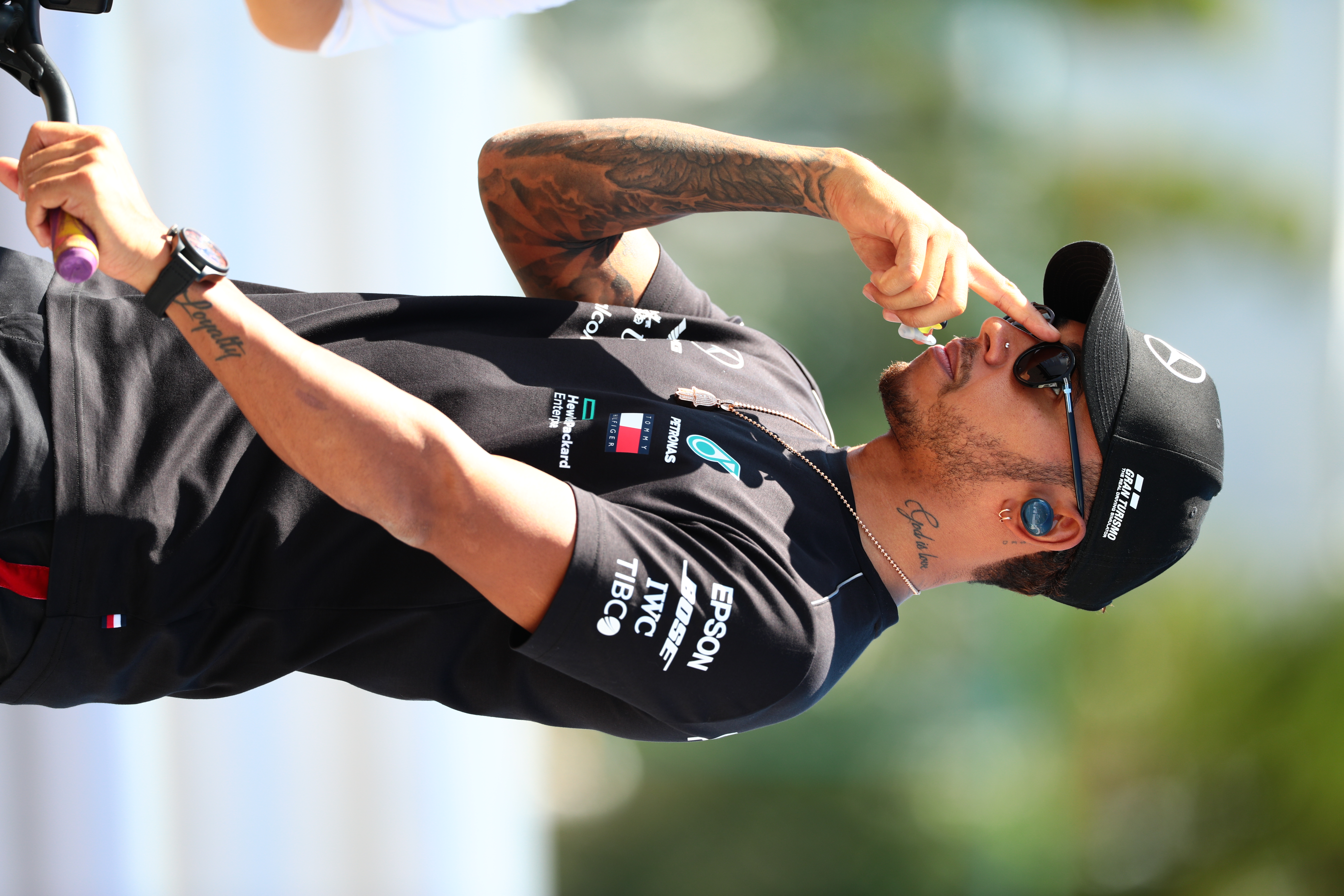 EOS 5D Mark IV、シャッター速度1/500秒、F4.5