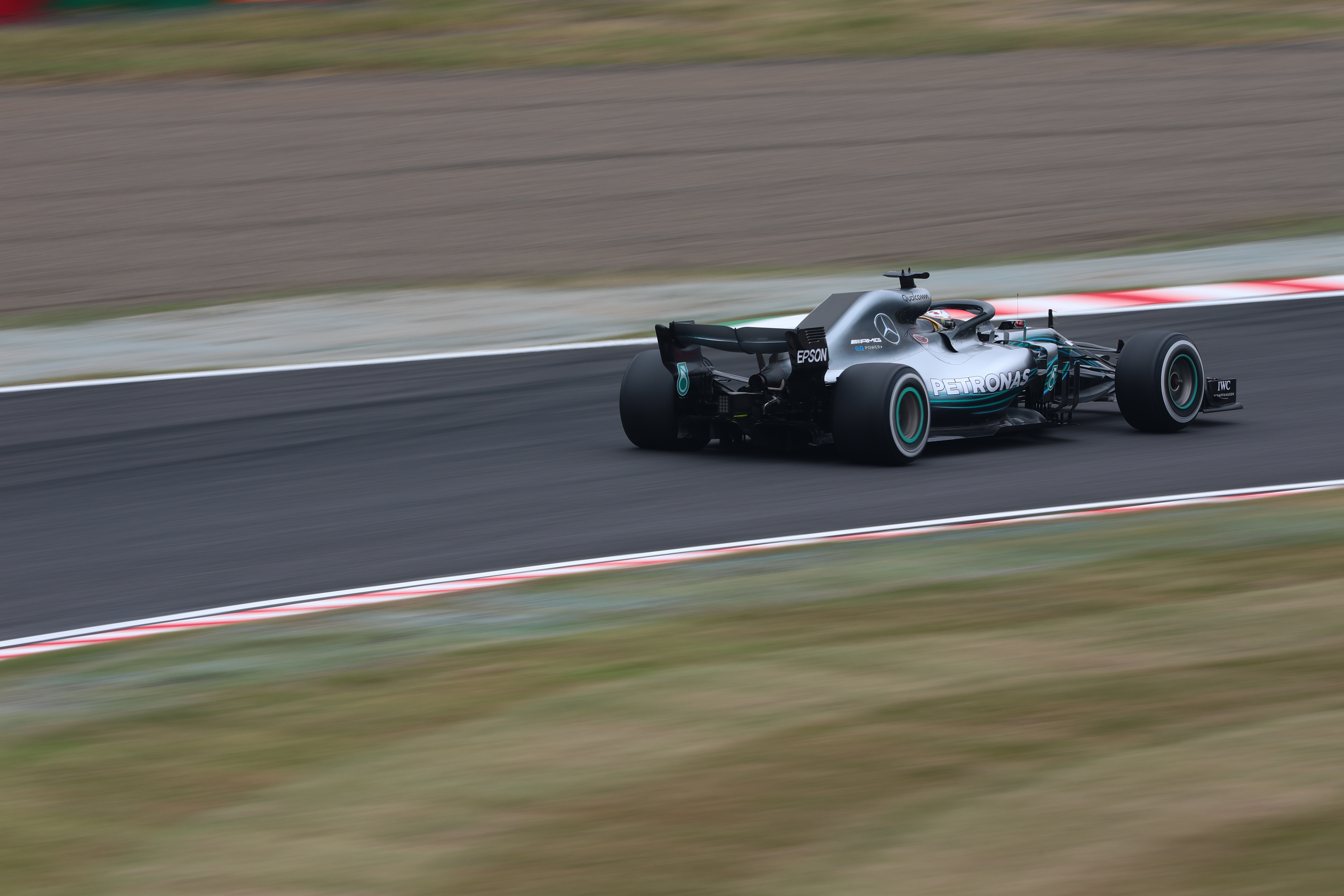 EOS 5D Mark IV、シャッター速度1/60秒、F13.0