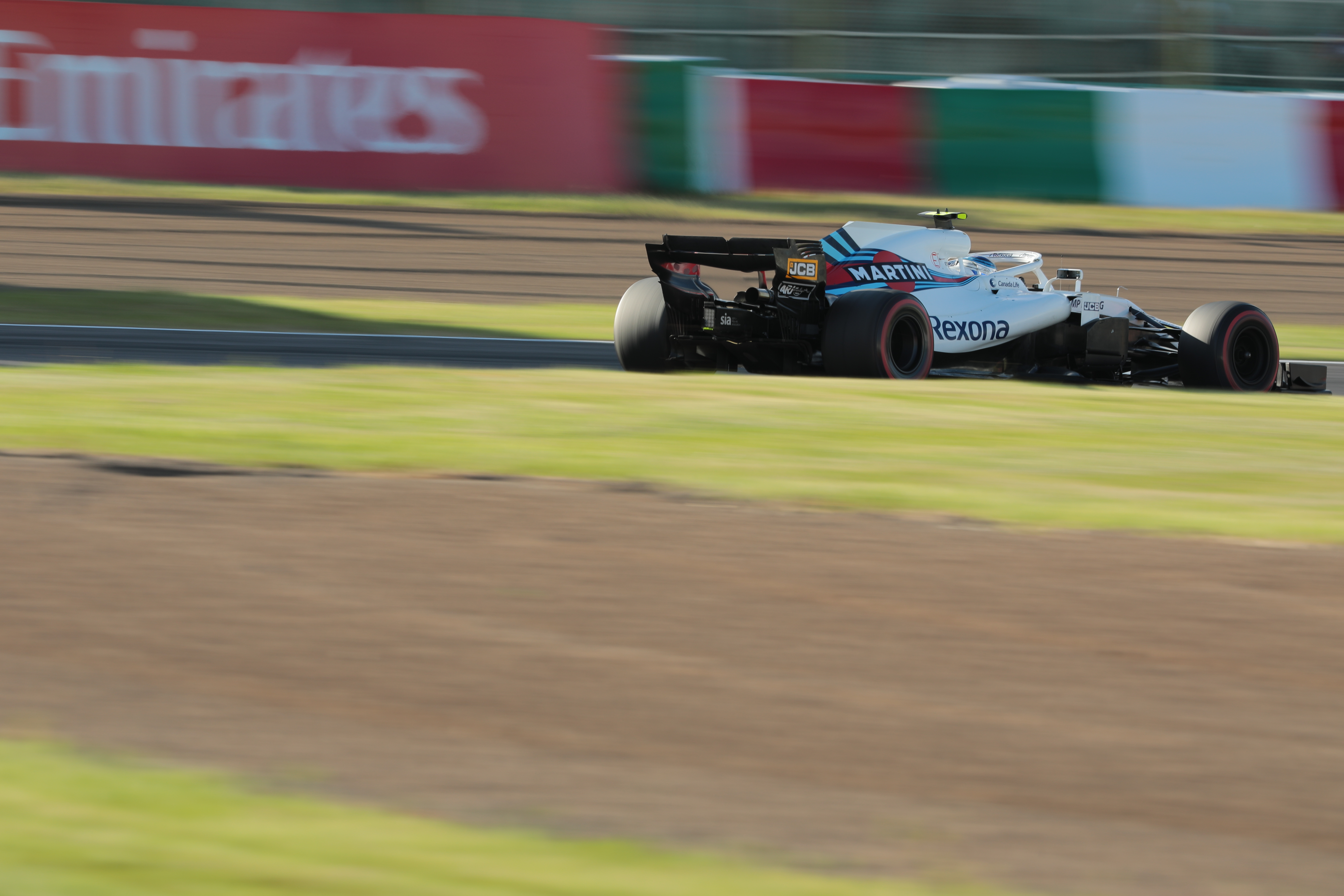 EOS 5D Mark IV、シャッター速度1/80秒、F11.0