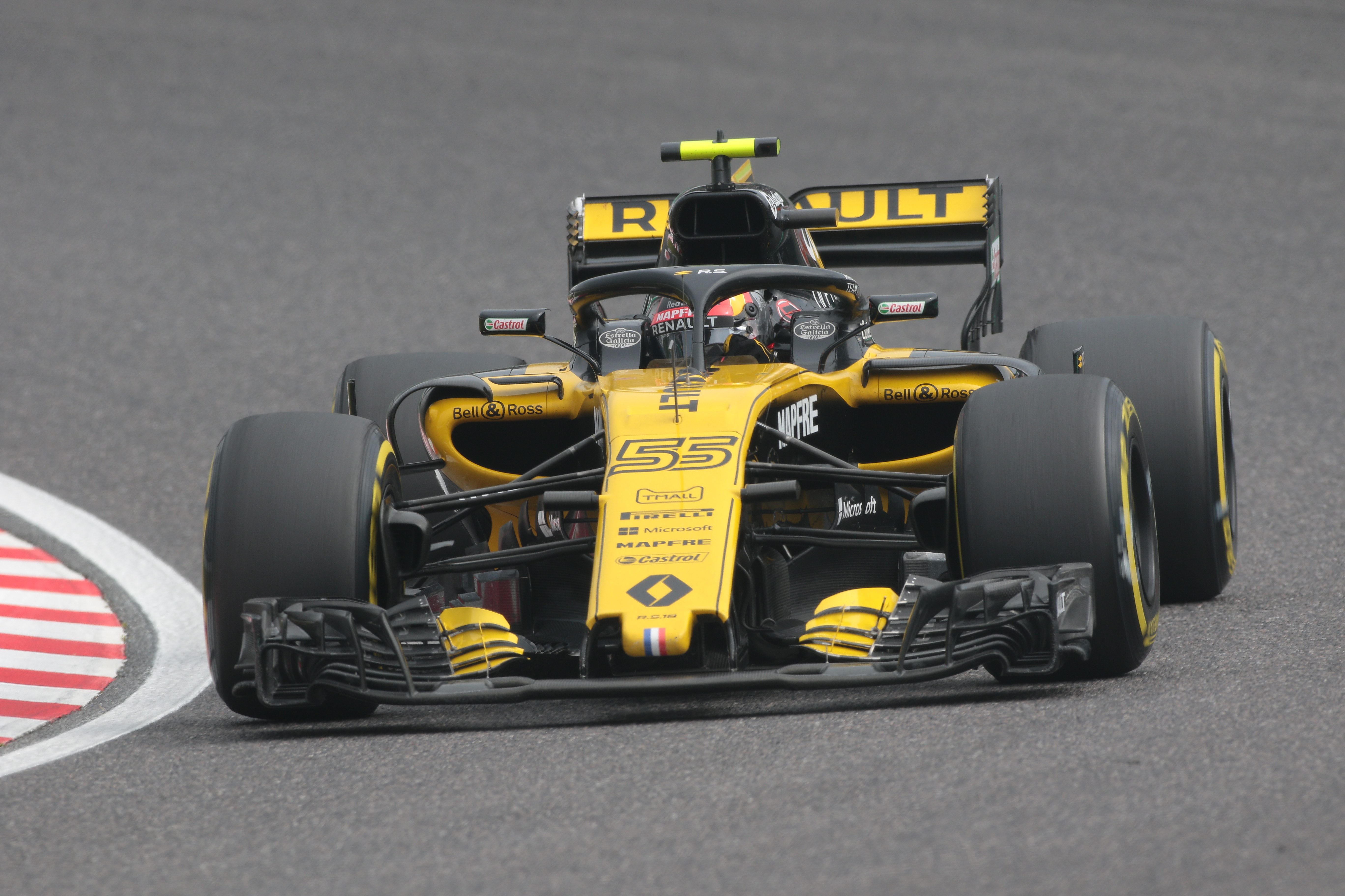 EOS 7D Mark II、シャッター速度1/640秒、F5.0