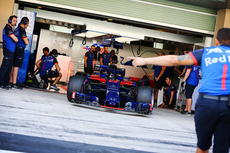 レッドブル、トロロッソ・ホンダのテストの様子（写真提供：ホンダ）