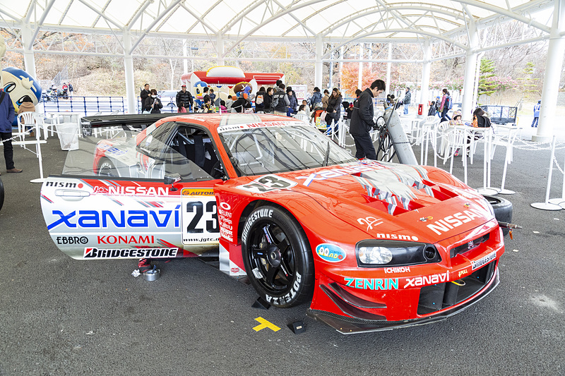 ピットワークを体験できるコーナー