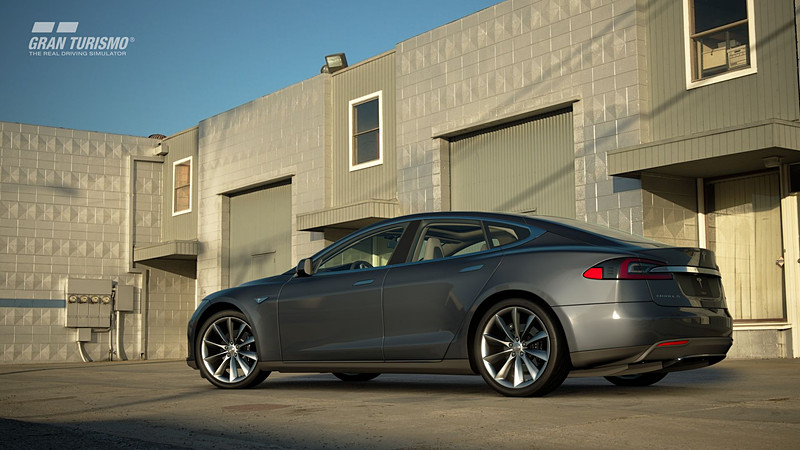 テスラモーターズ モデルS Signature Performance '12