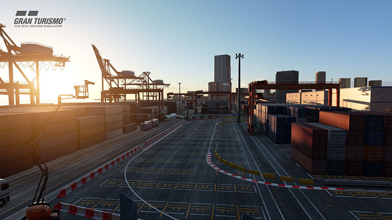 全長6560m、最大高低差24m、コーナー数16、最大直線超900mで、コンテナターミナルを通過する「東京エクスプレスウェイ・南ルート」の「内回り」