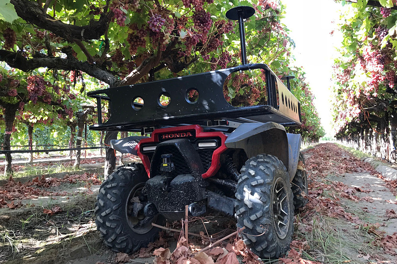 すでに米国内のノースカロライナ州、カリフォルニア州、コロラド州で実証実験を実施中。アタッチメントを付け替えることで多彩な用途に対応する