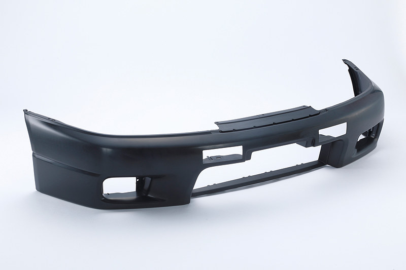 フロントバンパー