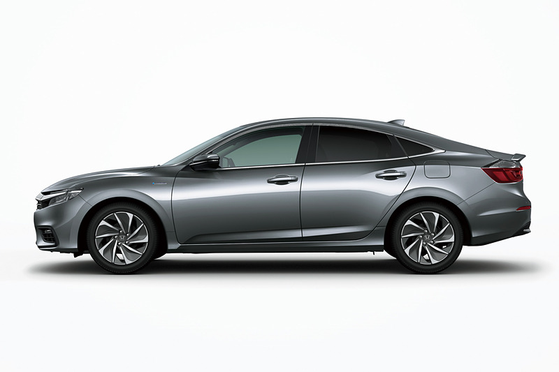 「モダンスティール・メタリック」