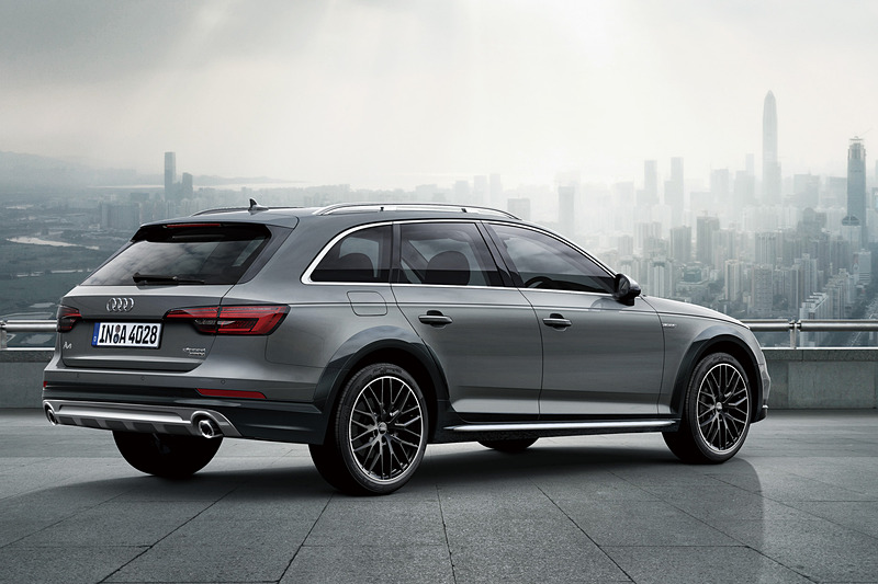 ボディカラーは専用色「クワンタムグレー」で、コントラストペイントとして「マンハッタングレーメタリック」を組み合わせる