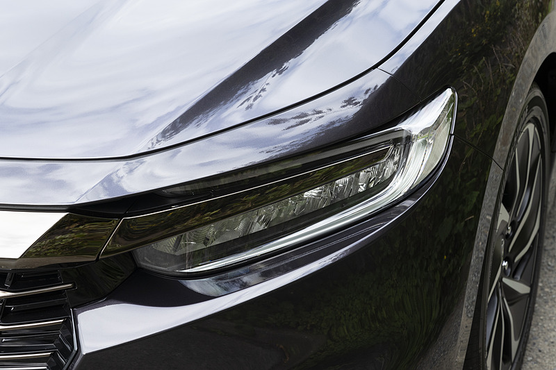 全車LEDタイプのヘッドライトが標準装備となる