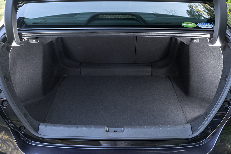 519Lの容量を持つトランク