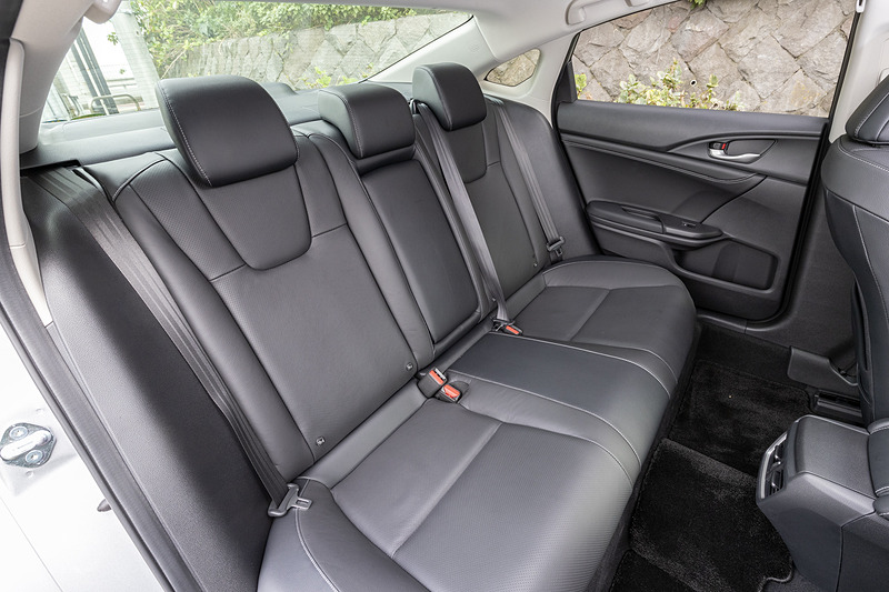 EXのリアシート