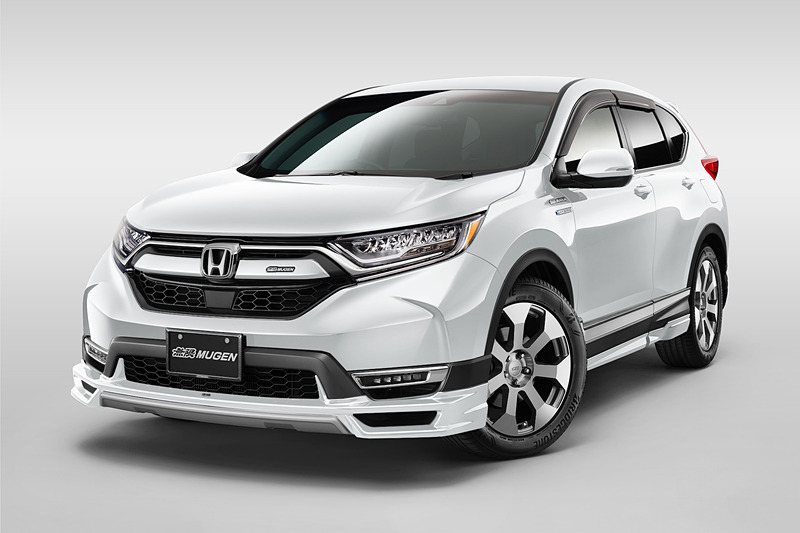 MUGEN CR-V（無限用品装着車）