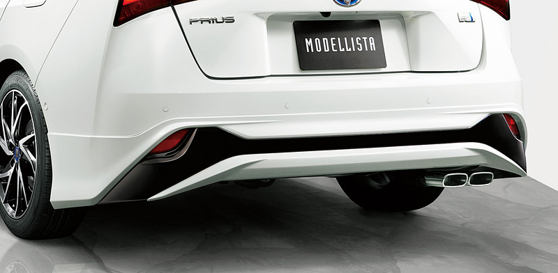 「リアスカート」塗装済：4万4280円、素地：3万7800円