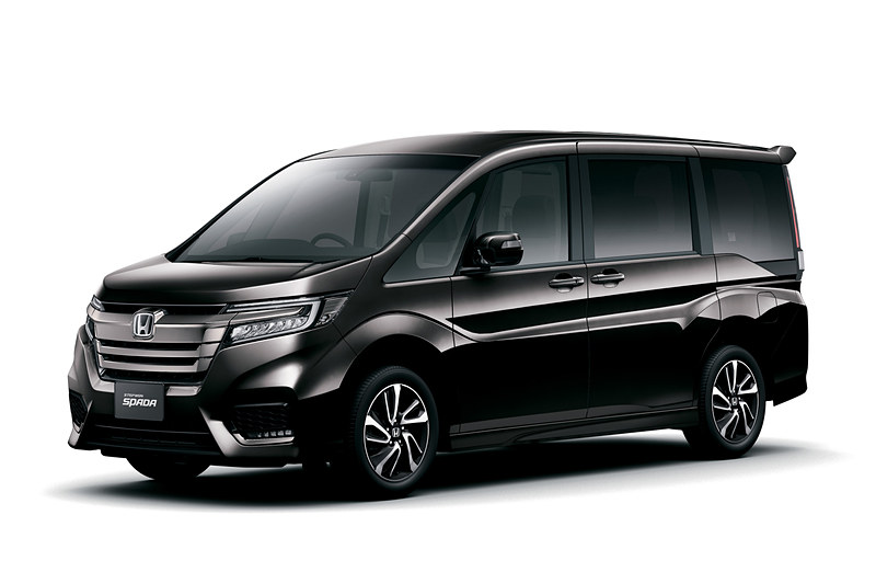 「ステップワゴン」特別仕様車「ブラックスタイル」（プレミアムスパークルブラック・バール）