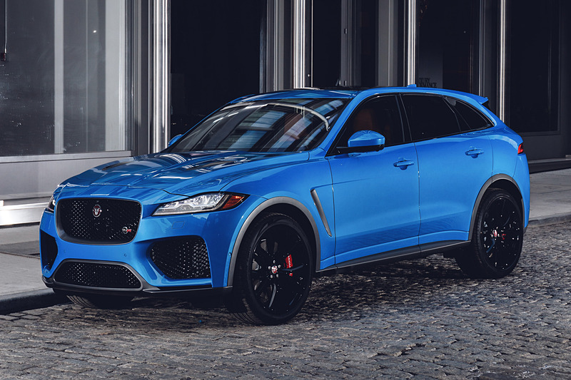 F-PACE SVR（1272万円）