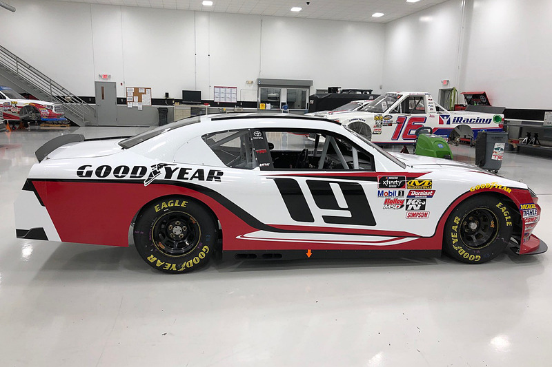 スープラ NASCAR仕様