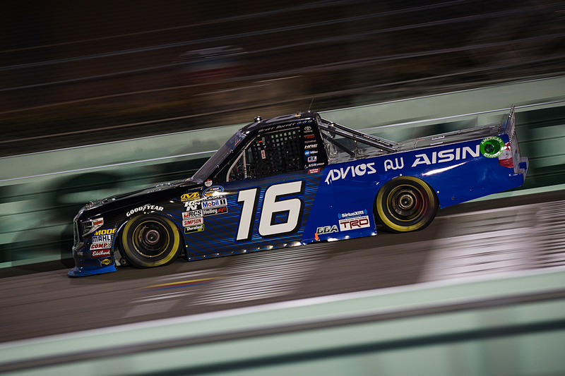 「タンドラ NASCAR仕様」