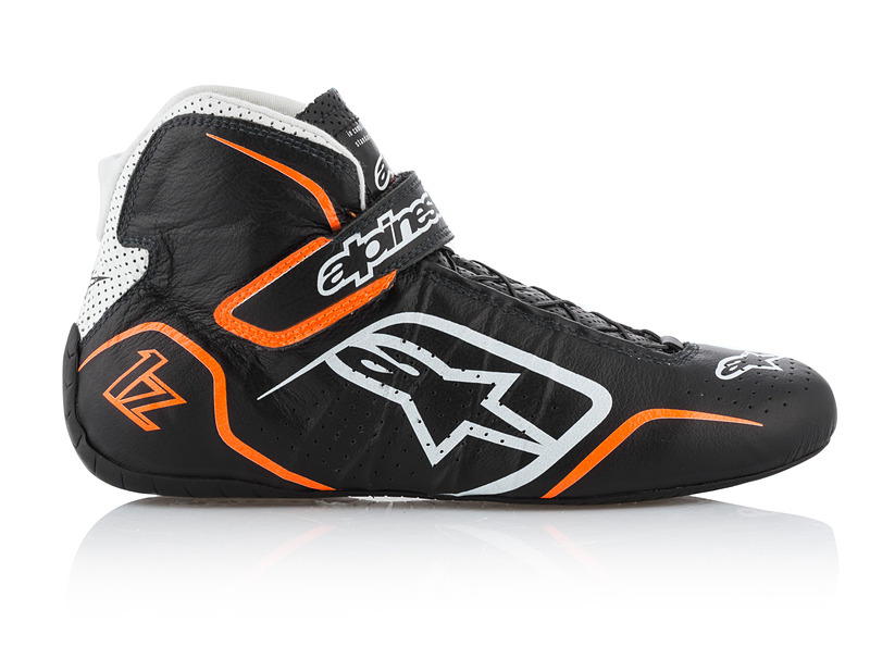 「TECH1-Z SHOES」新色となる「1241 BLACK WHITE ORANGE FLUO」
