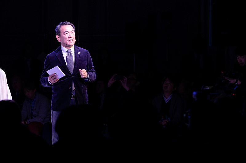 発表会には100名以上の報道関係者が来場し、新型マカンの国内プレミアを見届けた