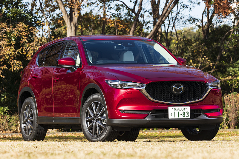 XD L Package。撮影車両のボディカラーは特別塗装色のソウルレッドクリスタルメタリック