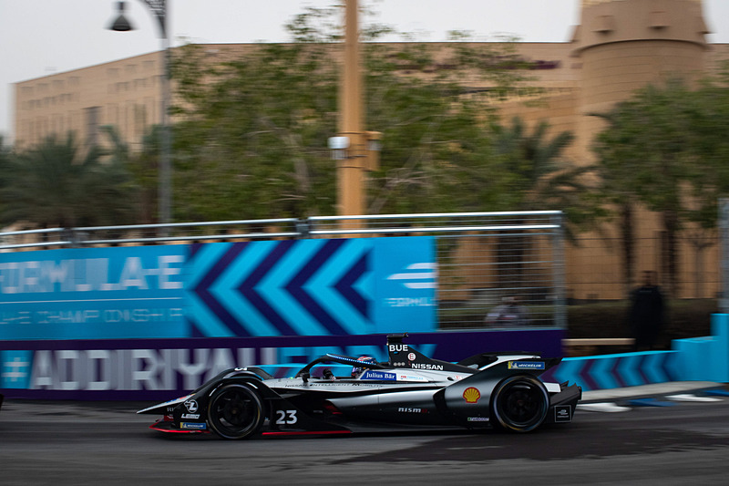 ブエミ選手はフォーミュラE シーズン5の初戦を6位で終える