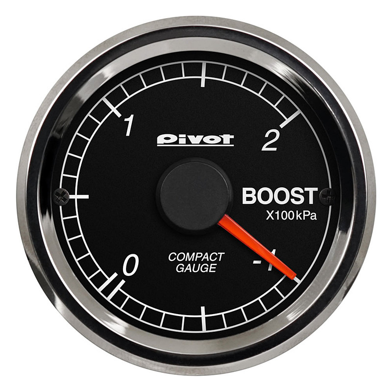 ブースト計の「CPB」。右はイルミネーション点灯時のイメージ