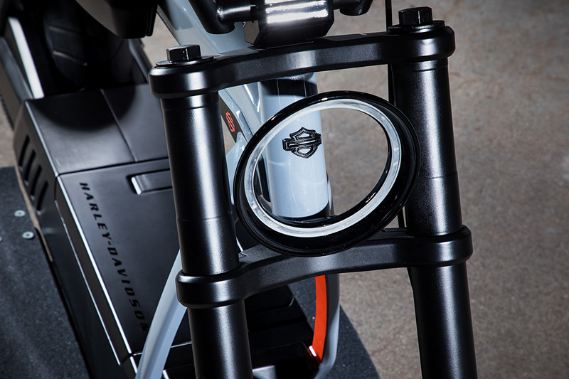 軽量電動モーターサイクルのコンセプトモデル