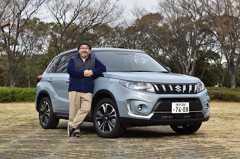 筆者と2018年12月に一部改良を行なったスズキ「エスクード」