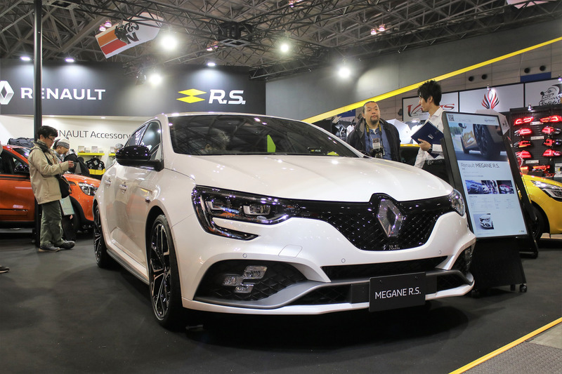 メガーヌ R.S.（MTモデル）