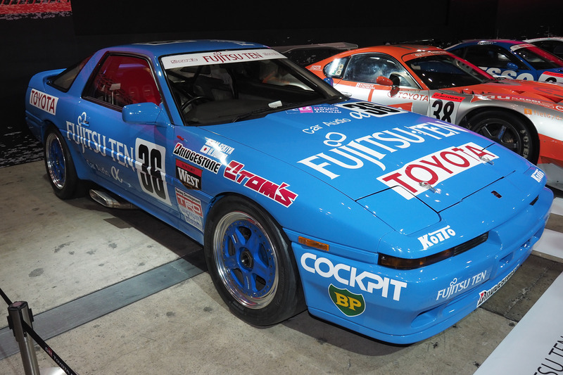 歴代のレース参戦のスープラも展示された