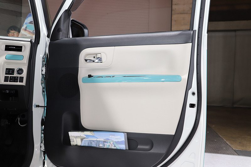 初音ミクの衣装をイメージしたインテリア