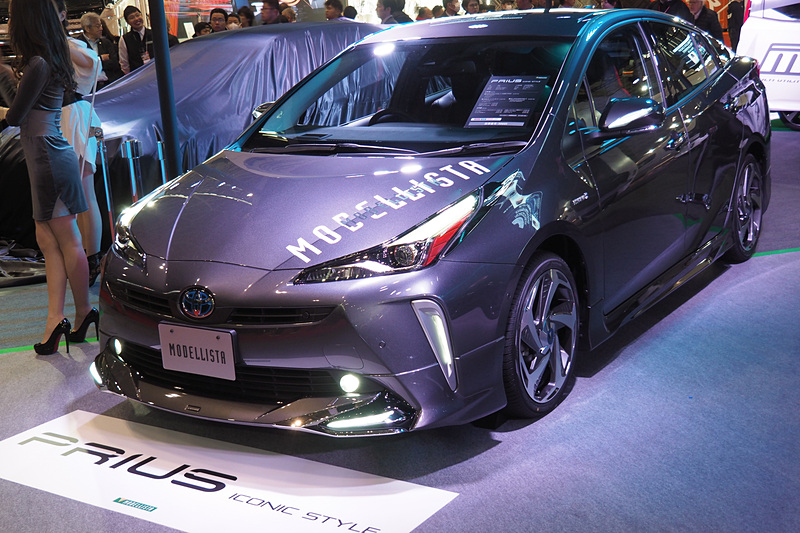 モデリスタのパーツを装着したプリウス