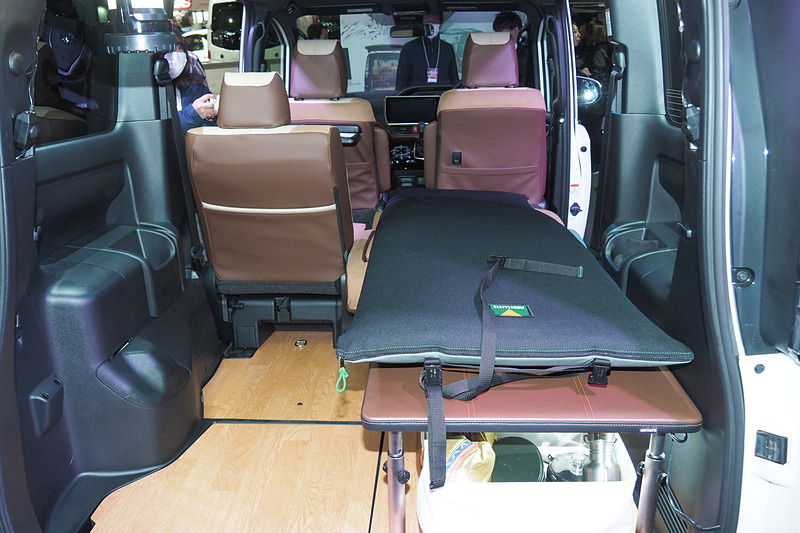 展示されたのはノアの「MULTI UTILITY」