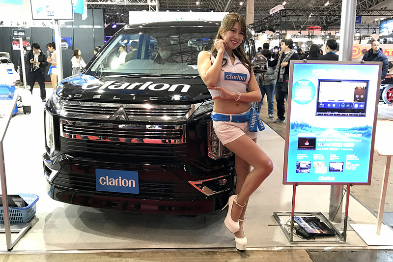 発売前となる三菱自動車工業の新型「デリカD：5」