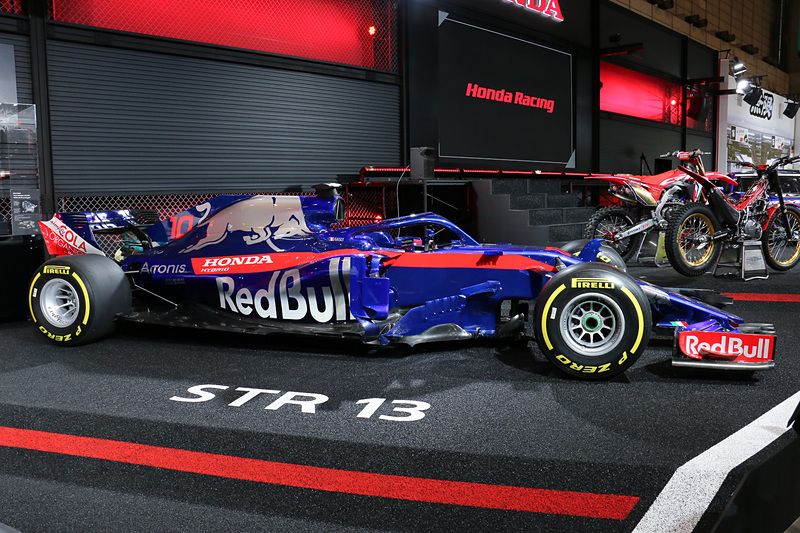 Red Bull Toro Rosso Hondaの「STR13 #10」。2018年12月に開催された「Honda Racing THANKS DAY 2018」でピエール・ガスリー選手が実際にドライブした車両とのこと