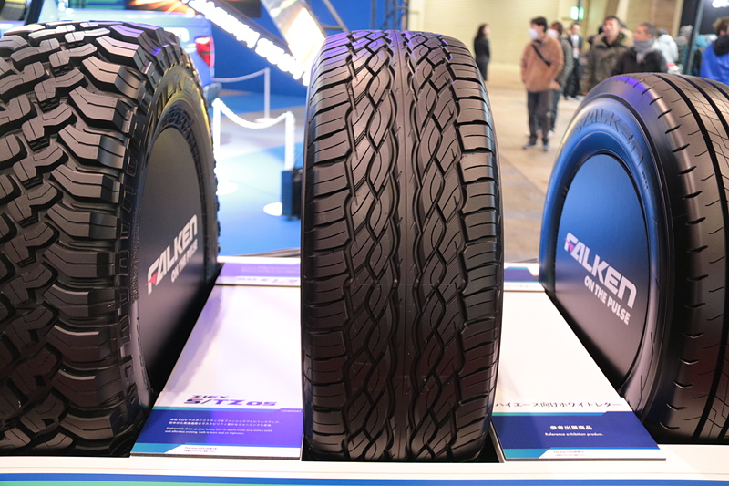 SUV用コンフォートタイヤ「ZIEX S/TZ05」