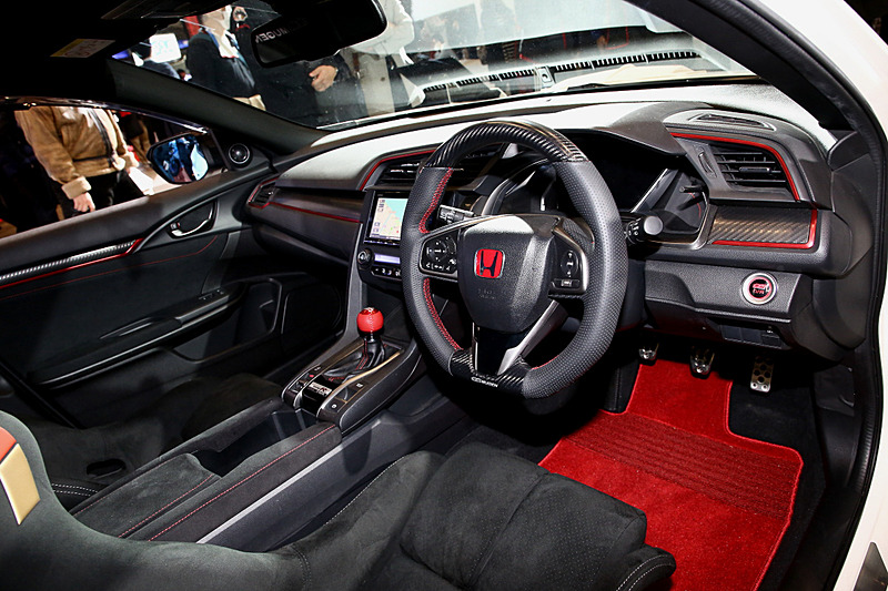 MUGEN CIVIC TYPE R Prototypeのインテリア