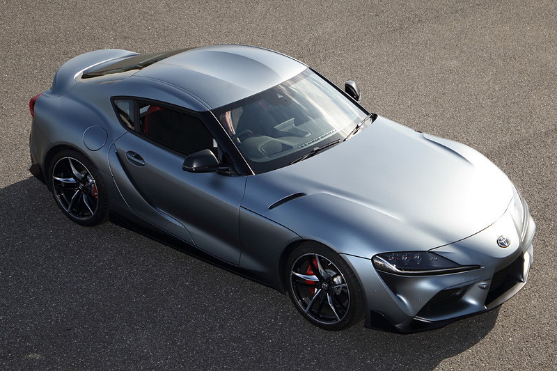 デトロイトモーターショーで世界初公開された新型スープラ