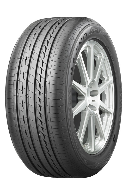 「REGNO GR-XII」（245/50 R18 100W）