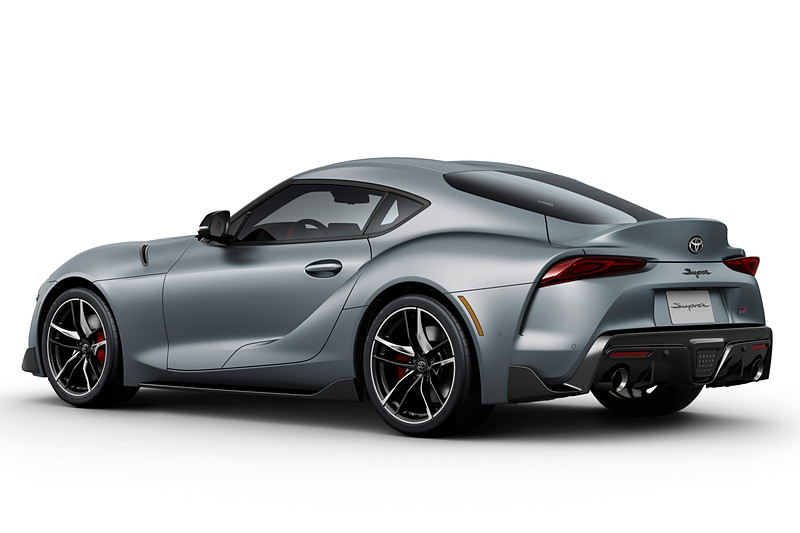 新型スープラ（米国仕様）