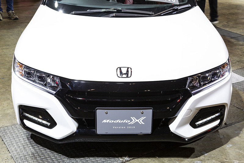 S660 Modulo X Version 2019。マイナーチェンジを見据えた仕様変更だが、スペックやエアロパーツに変更はない
