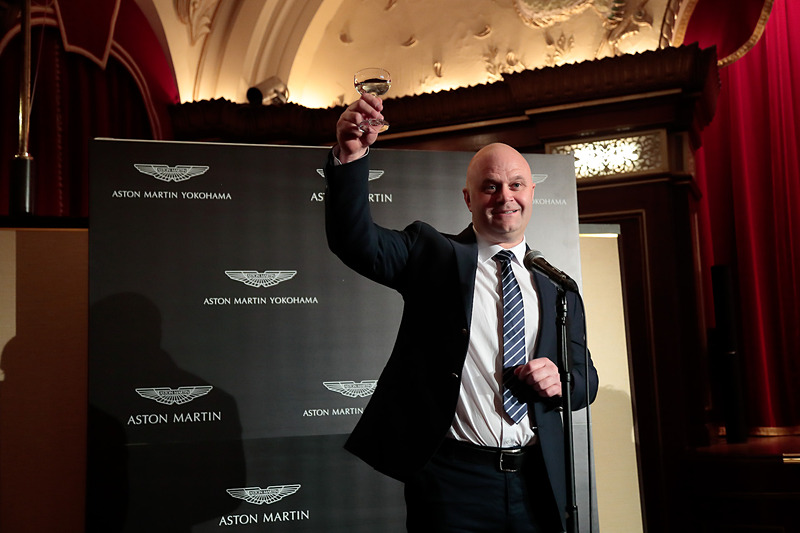 アストンマーティンは1月11日～13日に幕張メッセで行なわれた「東京オートサロン 2019」に初出展。東京オートサロンでもプレゼンテーションを行なったアストンマーティン・ラゴンダリミテッド ビークルエンジニアリング チーフエンジニアのマット・ベッカー氏もパーティに出席した
