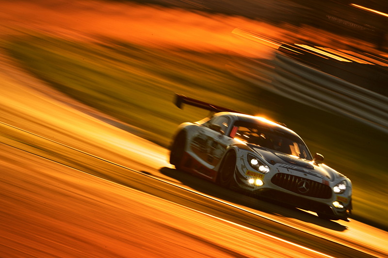 JRPA会員が世界のレースシーンで撮影した2輪、4輪のレース写真を一堂に展示