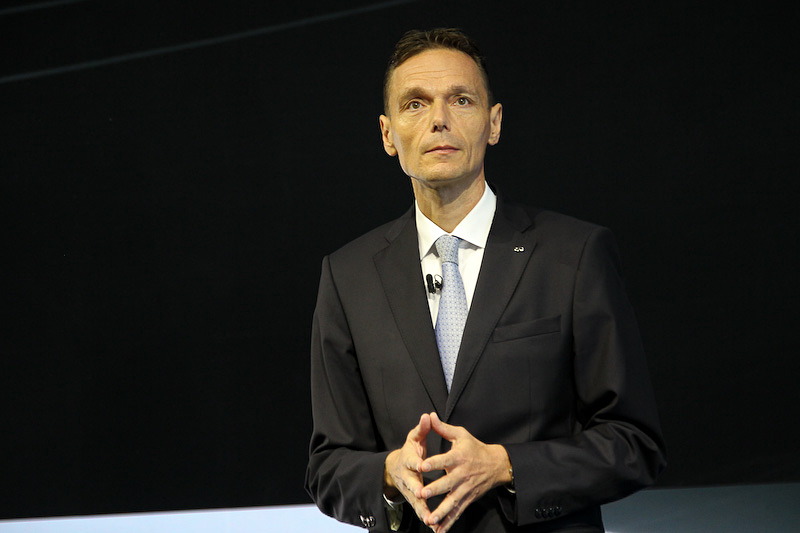 ローランド・クルーガー氏（Roland Krueger）氏（写真はインフィニティ社長としてフランクフルトショー2015に出席した時のもの）