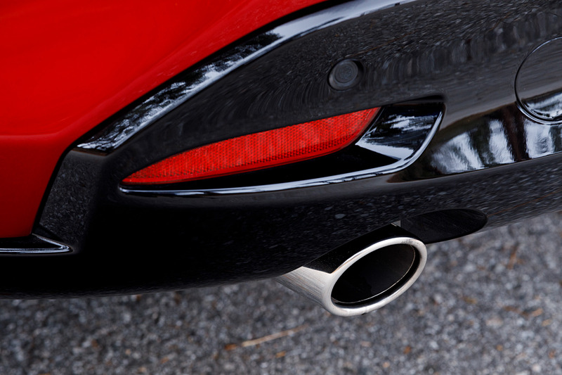 ハッチバックモデルは「色気ある塊」をデザインコンセプトに、ハッチバック車の魅力をしっかり表現することに注力。独創的なリアデザインなど、これまでにない力強い塊感、色気、魅力を表現