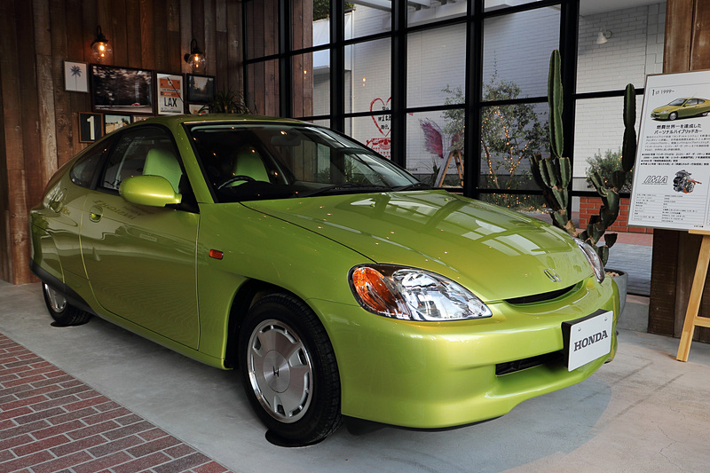 初代インサイト