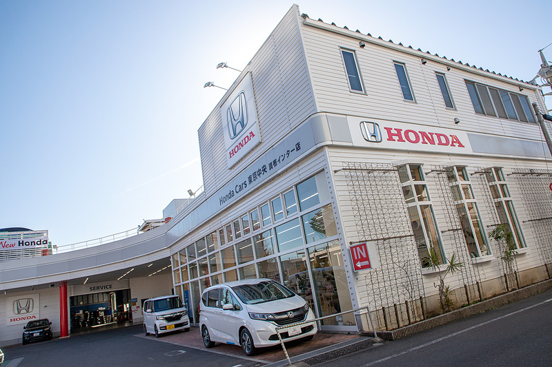 今回の作業はホンダカーズで行なっているので完了日から6か月、もしくは引き渡しから1万km以内の期間で整備保証も付く。なお、N-VANのカタログを見るとボディ外板の穴あき錆保証が5年、ボディ外板表面サビ保証が3年となっているが、アンダーフロアにこの保証は関係ないと思われる。だからこそアンダーコート剤で保護しておくのは正解